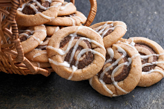 Crumble Cookie de Cinnamon sin azúcar con frosting de queso crema — receta fácil AluSweet