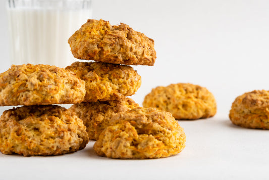 Galletas veganas de zanahoria sin azúcar sin gluten hechas con AluSweet Alulosa — receta saludable fácil