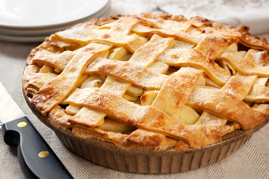Pie de manzana sin azúcar clásico con capa cremosa y AluSweet Alulosa — receta casera fácil